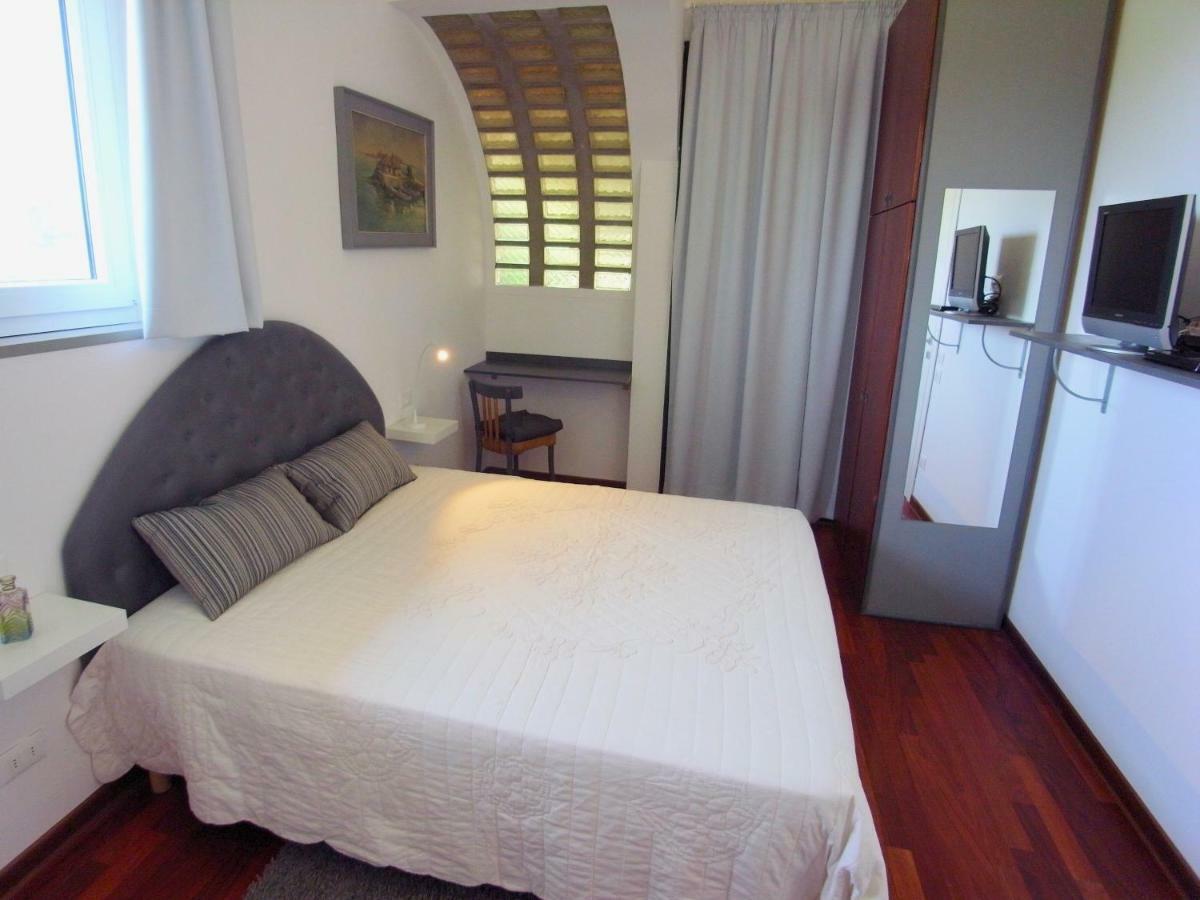 Farm stay Societa Agricola La Staccionata *